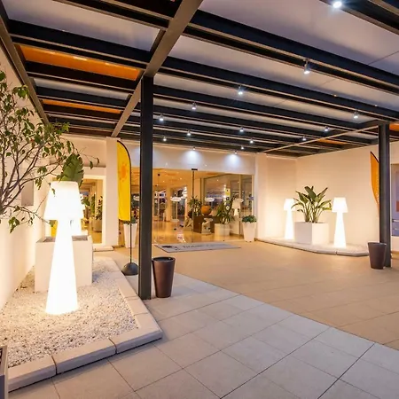 Caribe Hotel 3*